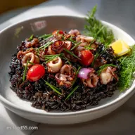 Arroz Negro Con Sepia Y Chipirones: El Aut&eacute;ntico Sabor Marinero!