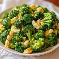 Ensalada De Brócoli Y Huevo en 25 Minutos