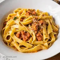 Pappardelle con Rag&uacute; de Setas Receta Toscana Familiar