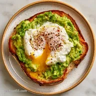 Tostadas Aguacate Huevo con Pan de Masa Madre